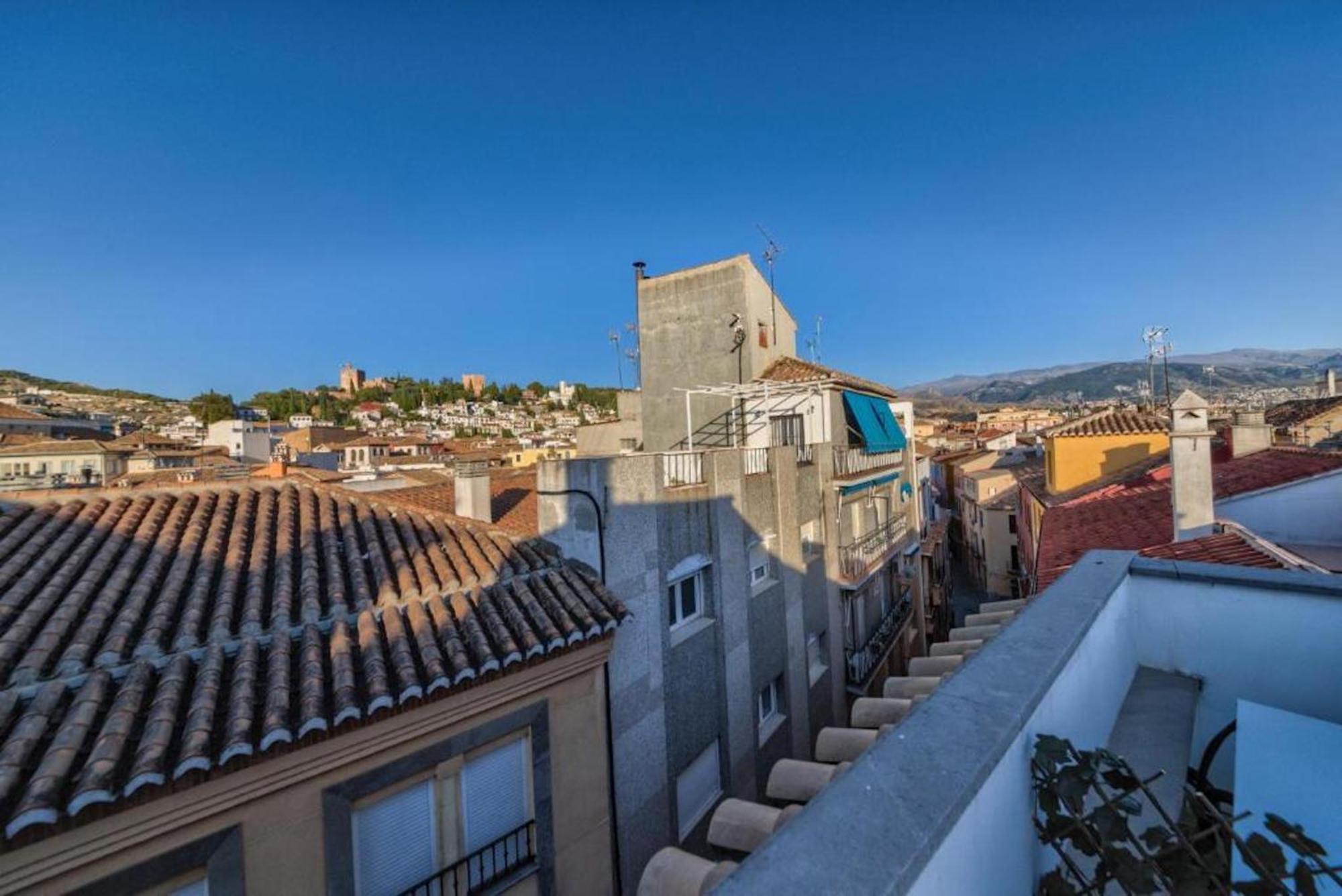 Apartamento En Casco Historico Con Terraza Comunitaria Y Parking Opcional Granada Exterior photo