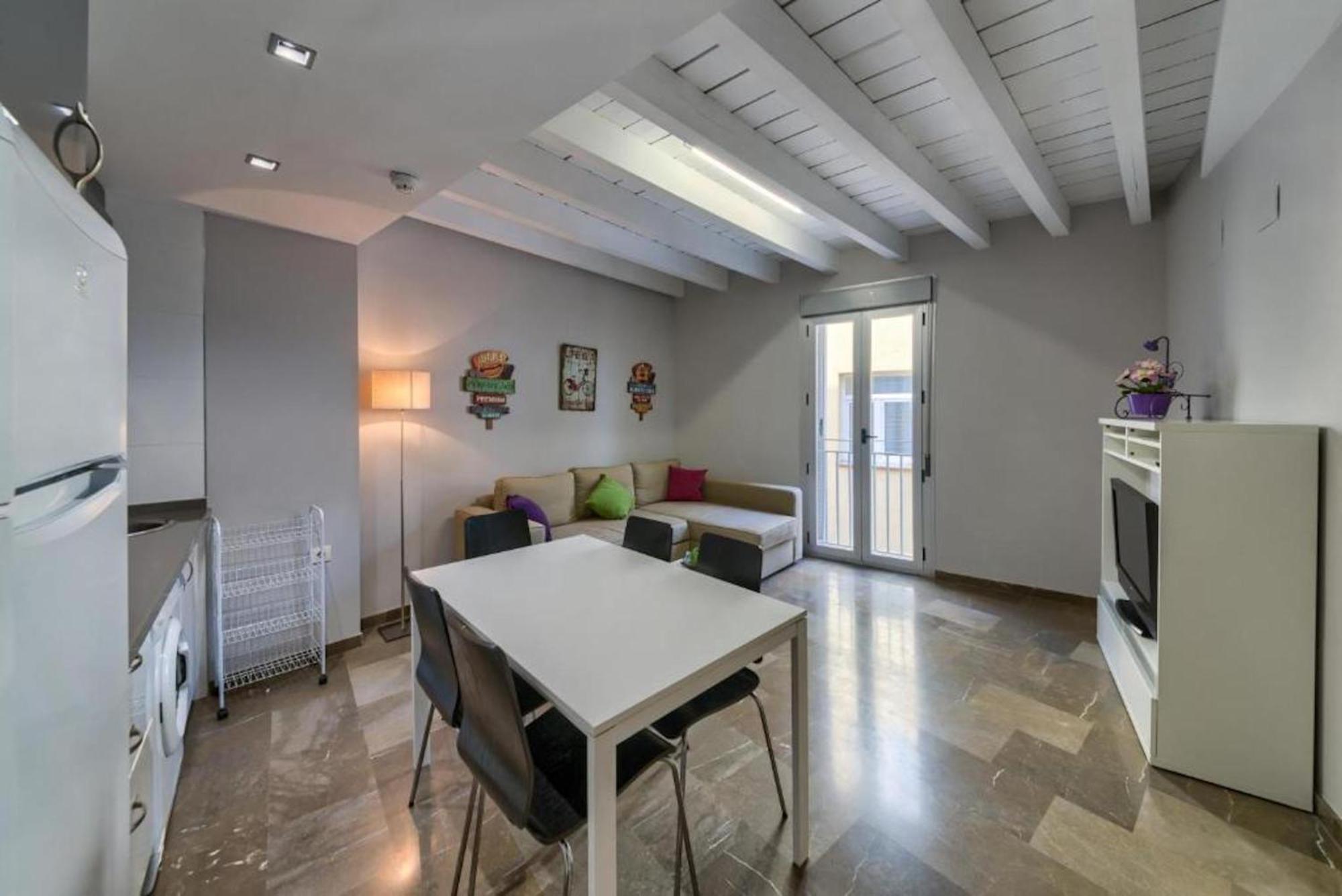 Apartamento En Casco Historico Con Terraza Comunitaria Y Parking Opcional Granada Exterior photo