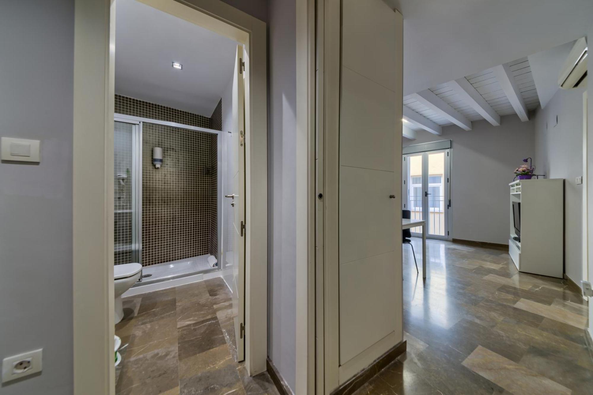 Apartamento En Casco Historico Con Terraza Comunitaria Y Parking Opcional Granada Exterior photo