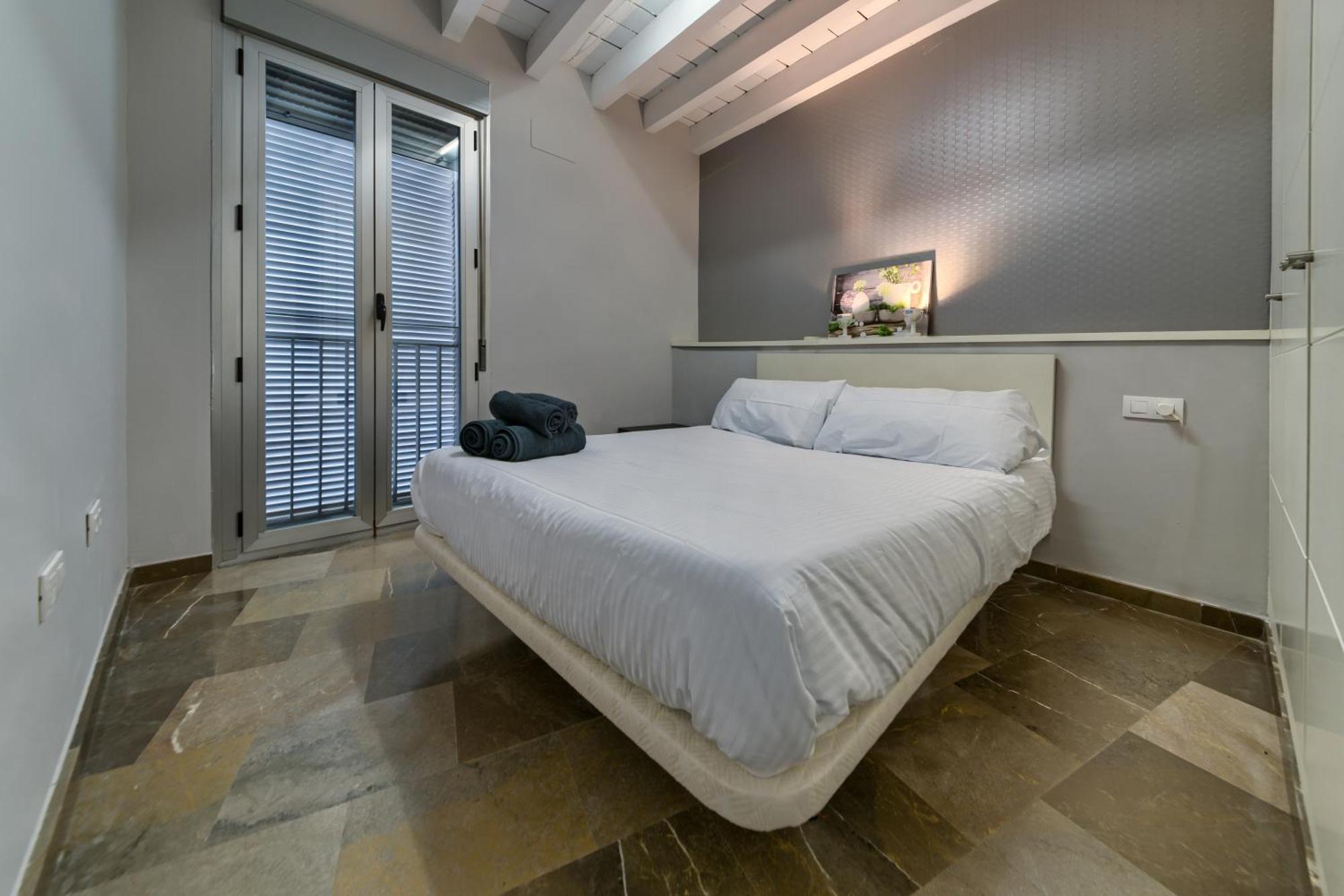 Apartamento En Casco Historico Con Terraza Comunitaria Y Parking Opcional Granada Exterior photo